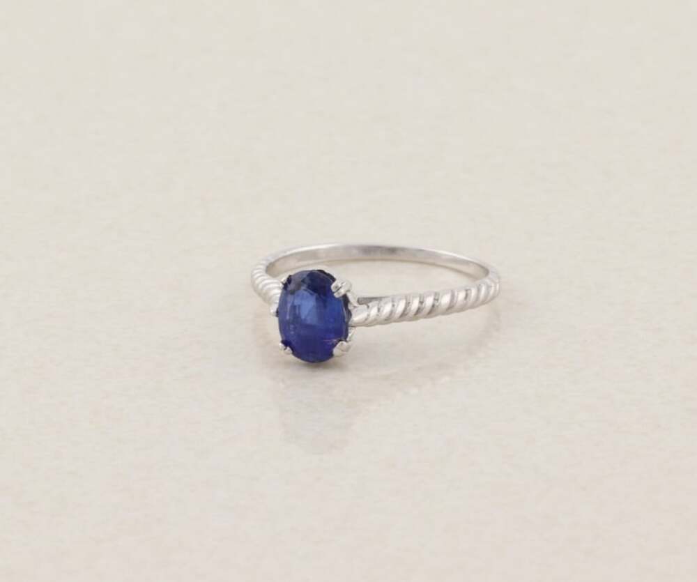 Sterling Silver Glass Filled Treated Natural Sapphire Ring Size 9 3/4 Avon - Picture 5 of 8